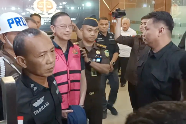 Tom Lembong saat mengikuti konferensi. [Istimewa]